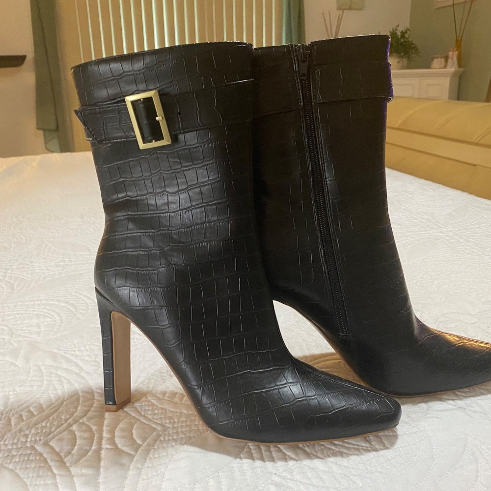 High heeled booties - Picture 3 of 4